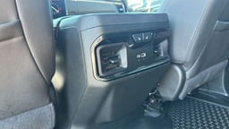 2024 GMC Sierra 3500 HD Crew Cab thumbnail 21