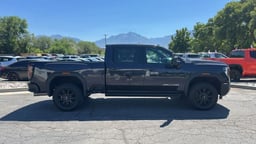 2024 GMC Sierra 3500 HD Crew Cab thumbnail 6