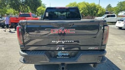 2024 GMC Sierra 3500 HD Crew Cab thumbnail 4