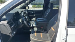 2023 GMC Yukon thumbnail 10