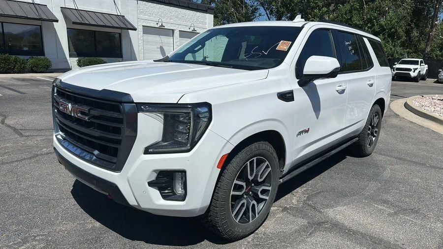 2023 GMC Yukon