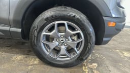 2022 Ford Bronco Sport thumbnail 9