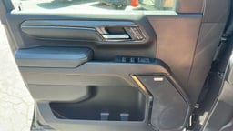 2024 GMC Sierra 3500 HD Crew Cab thumbnail 18