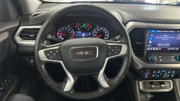 2023 GMC Acadia thumbnail 16