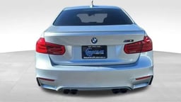2017 BMW M3 thumbnail 4