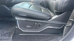 2023 Ford F150 Lariat SuperCrew Cab thumbnail 10