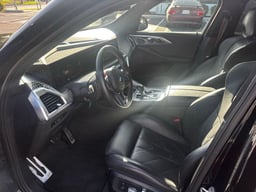 2024 BMW XM thumbnail 9