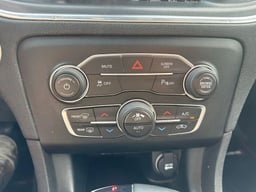 2017 Dodge Charger thumbnail 15