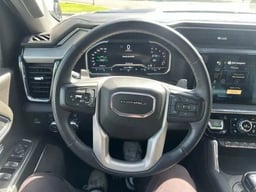2023 GMC Sierra 1500 Crew Cab thumbnail 11