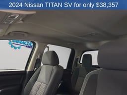 2024 Nissan Titan Crew Cab thumbnail 18