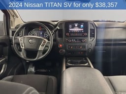 2024 Nissan Titan Crew Cab thumbnail 16