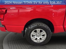 2024 Nissan Titan Crew Cab thumbnail 26