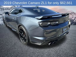 2019 Chevrolet Camaro thumbnail 3
