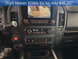 2024 Nissan Titan Crew Cab thumbnail 13