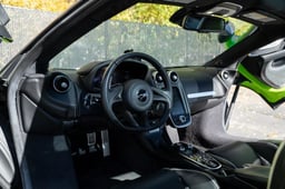 2023 McLaren GT thumbnail 32