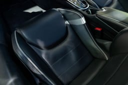 2023 McLaren GT thumbnail 33