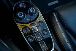 2023 McLaren GT thumbnail 44