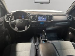 2023 Toyota Tacoma Double Cab thumbnail 18