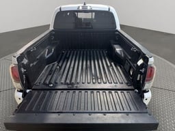 2023 Toyota Tacoma Double Cab thumbnail 9