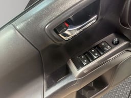 2023 Toyota Tacoma Double Cab thumbnail 11