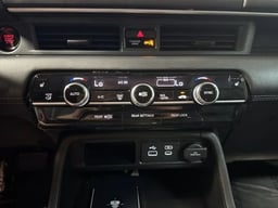 2023 Honda Pilot thumbnail 13