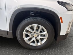 2023 Chevrolet Traverse thumbnail 24