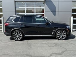 2021 BMW X5 xDrive40i thumbnail 2