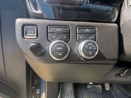 2024 GMC Sierra 1500 Crew Cab thumbnail 7