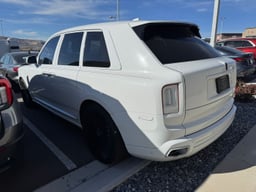 2020 Rolls Royce Cullinan thumbnail 1
