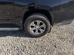 2024 GMC Yukon XL SLE thumbnail 9