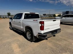 2023 CHEVROLET Silverado LT thumbnail 3