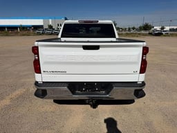 2023 CHEVROLET Silverado LT thumbnail 4