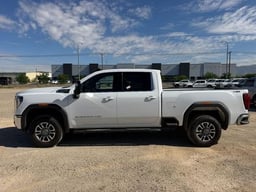 2024 GMC Sierra HD SLE thumbnail 2
