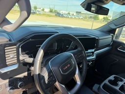 2024 GMC Sierra HD SLE thumbnail 11