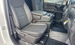 2025 CHEVROLET SILVERADO 1500 thumbnail 6