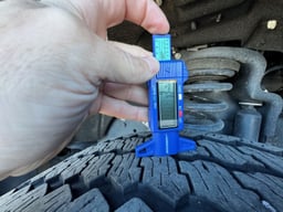 2024 Ford F250 XLT thumbnail 6