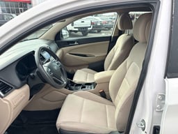 2017 Hyundai Tucson thumbnail 11