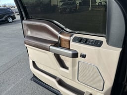 2019 Ford Super Duty F-250 SRW thumbnail 12