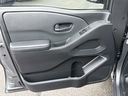 2022 Nissan Frontier thumbnail 12