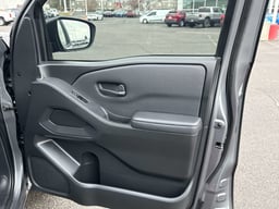 2022 Nissan Frontier thumbnail 19
