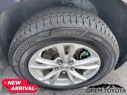 2017 Chevrolet Equinox thumbnail 23