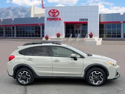 2017 Subaru Crosstrek thumbnail 3