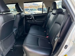 2022 Toyota 4Runner thumbnail 13