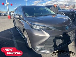 2022 Toyota Sienna thumbnail 8