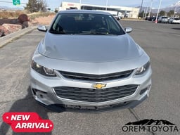 2018 Chevrolet Malibu thumbnail 11