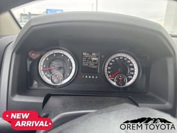 2014 RAM 1500 thumbnail 10