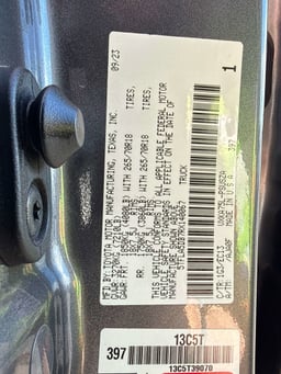 2024 Toyota Tundra 4WD thumbnail 28