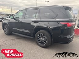 2023 Toyota Sequoia thumbnail 14