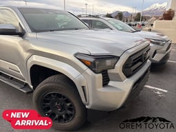 2024 Toyota Tacoma 4WD thumbnail 13