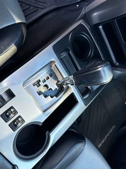 2015 Toyota 4Runner thumbnail 21